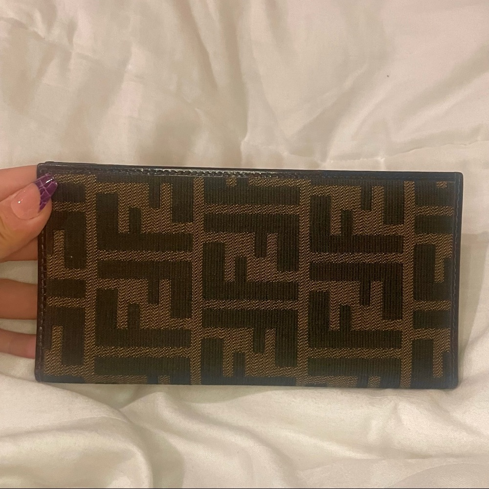 Fendi wallet - Picture 6 of 6